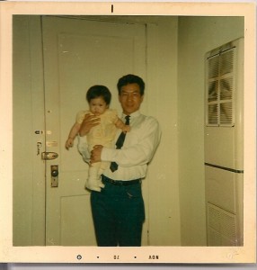 Susan Sheu with her father in Chicago in 1970
